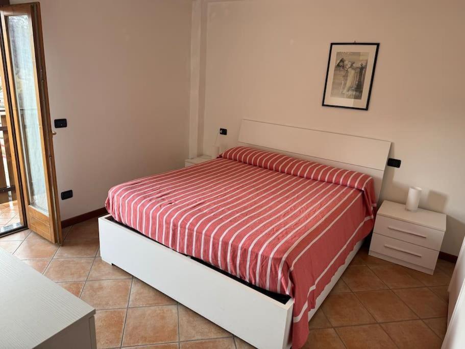 Oltre il Colle Suite Panoramica Casa Vacanza Di Alex G מראה חיצוני תמונה